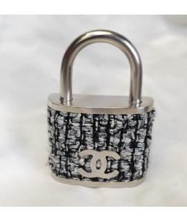 

Булавка / брошь CHANEL PRE-OWNED