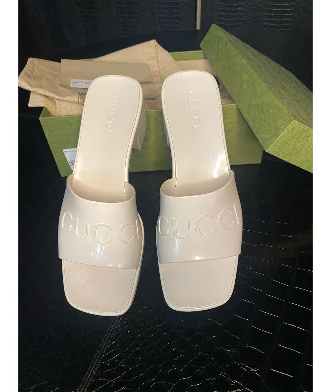 GUCCI Белые резиновые мюли, фото 2