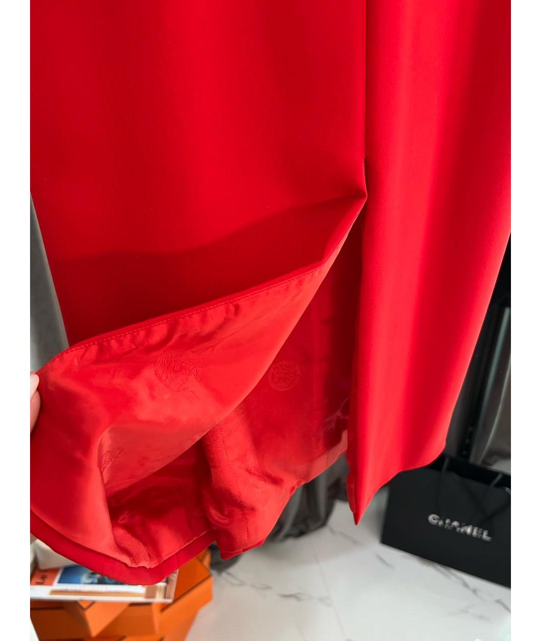 VERSACE Красное вискозное коктейльное платье, фото 2