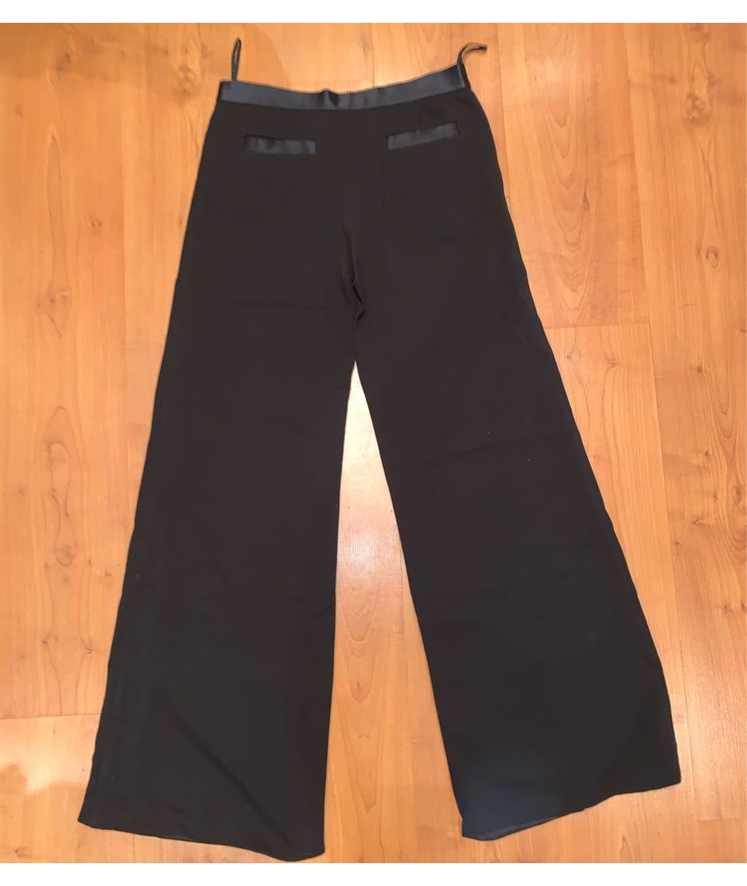 CHANEL PRE-OWNED Черные шелковые прямые брюки, фото 2