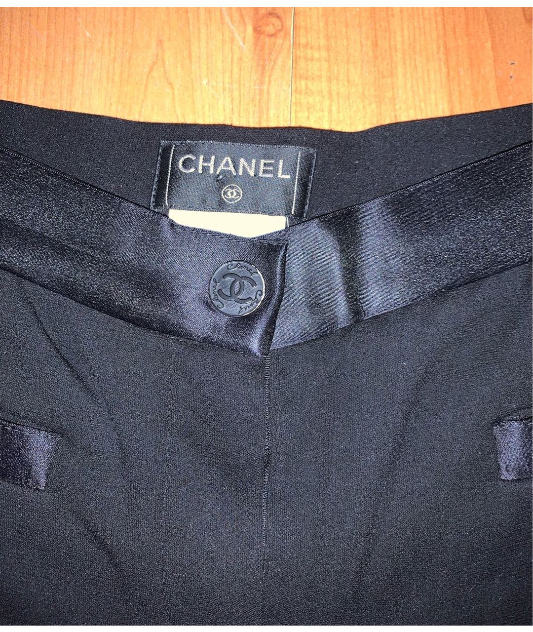 CHANEL PRE-OWNED Черные шелковые прямые брюки, фото 3