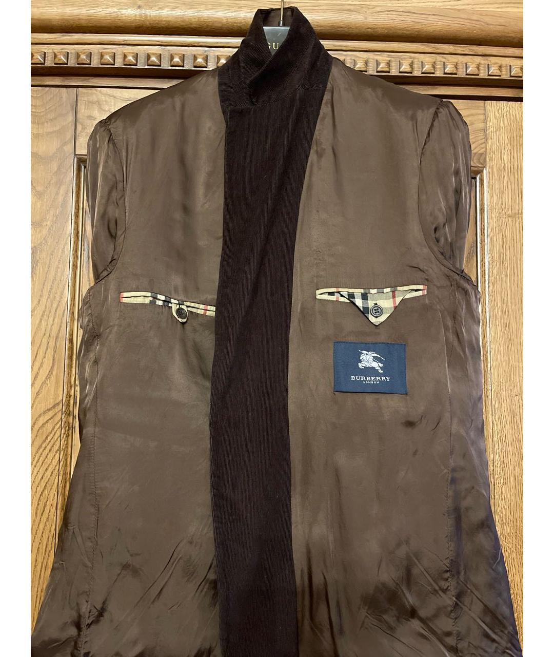 BURBERRY Коричневый велюровый пиджак, фото 3