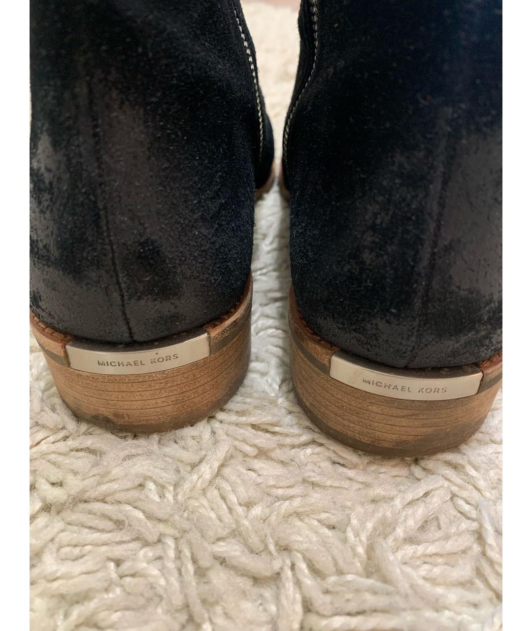 MICHAEL KORS Черные замшевые ботинки, фото 4