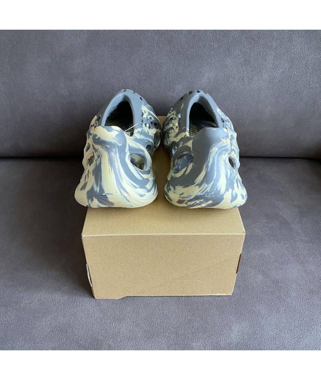 ADIDAS YEEZY Серые резиновые шлепанцы, фото 3