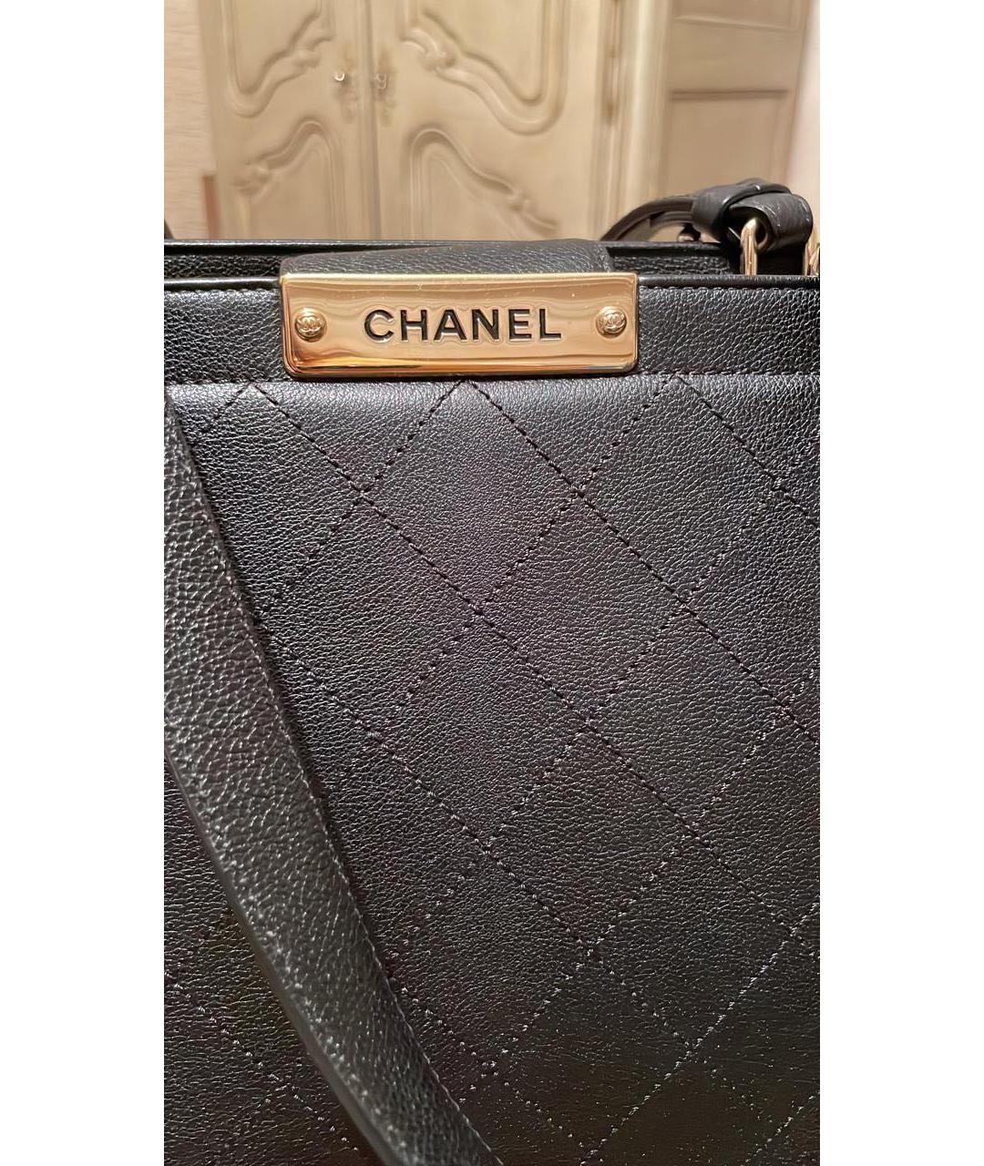 CHANEL PRE-OWNED Черная кожаная сумка через плечо, фото 3