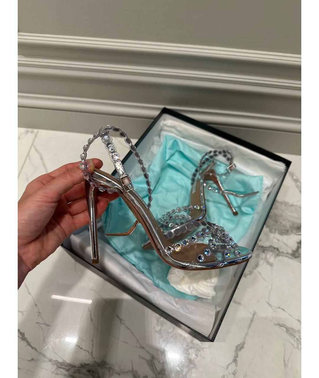 AQUAZZURA Серебряные босоножки из лакированной кожи, фото 6