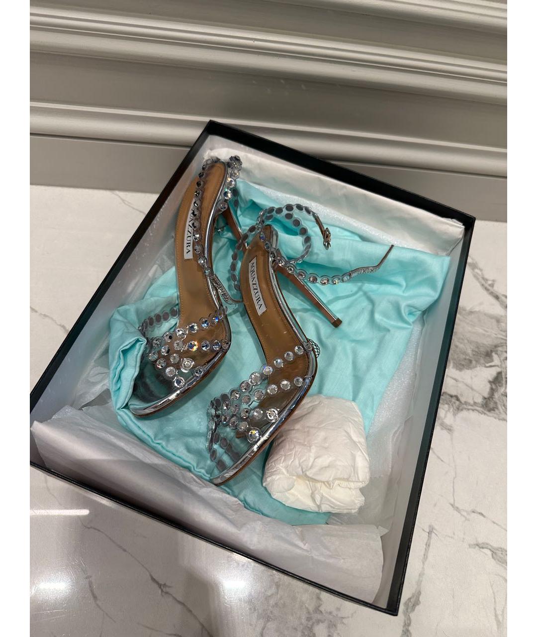 AQUAZZURA Серебряные босоножки из лакированной кожи, фото 7