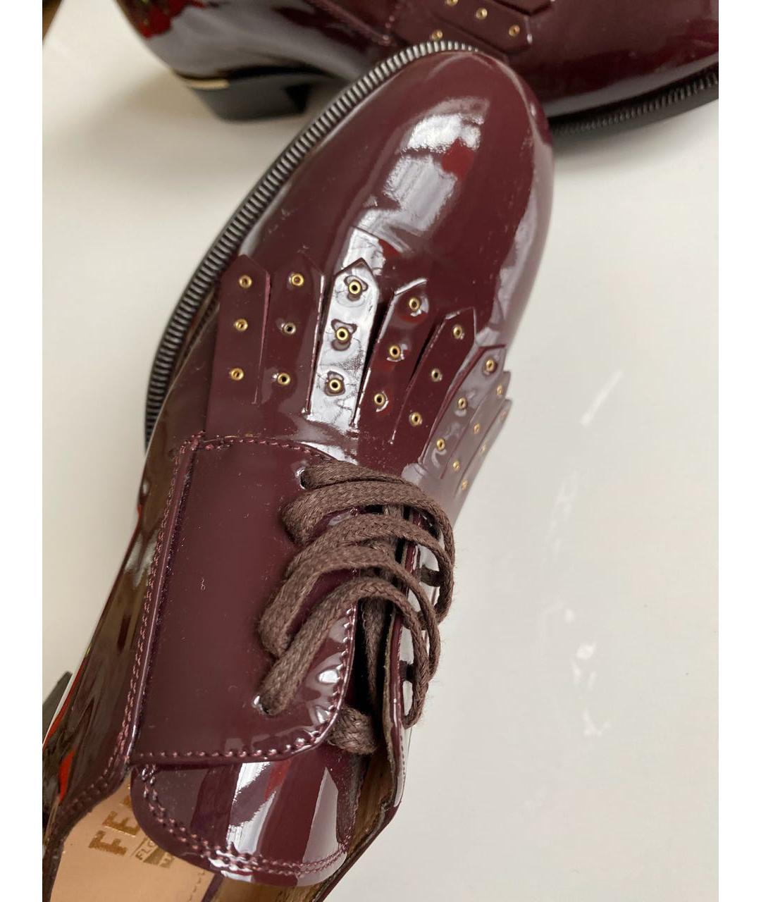 FERRAGAMO Бордовые ботинки из лакированной кожи, фото 6