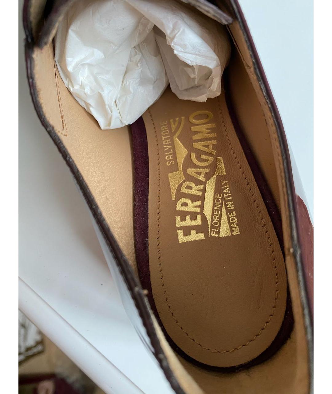 FERRAGAMO Бордовые ботинки из лакированной кожи, фото 7
