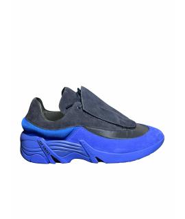 

Низкие кроссовки / кеды RAF SIMONS