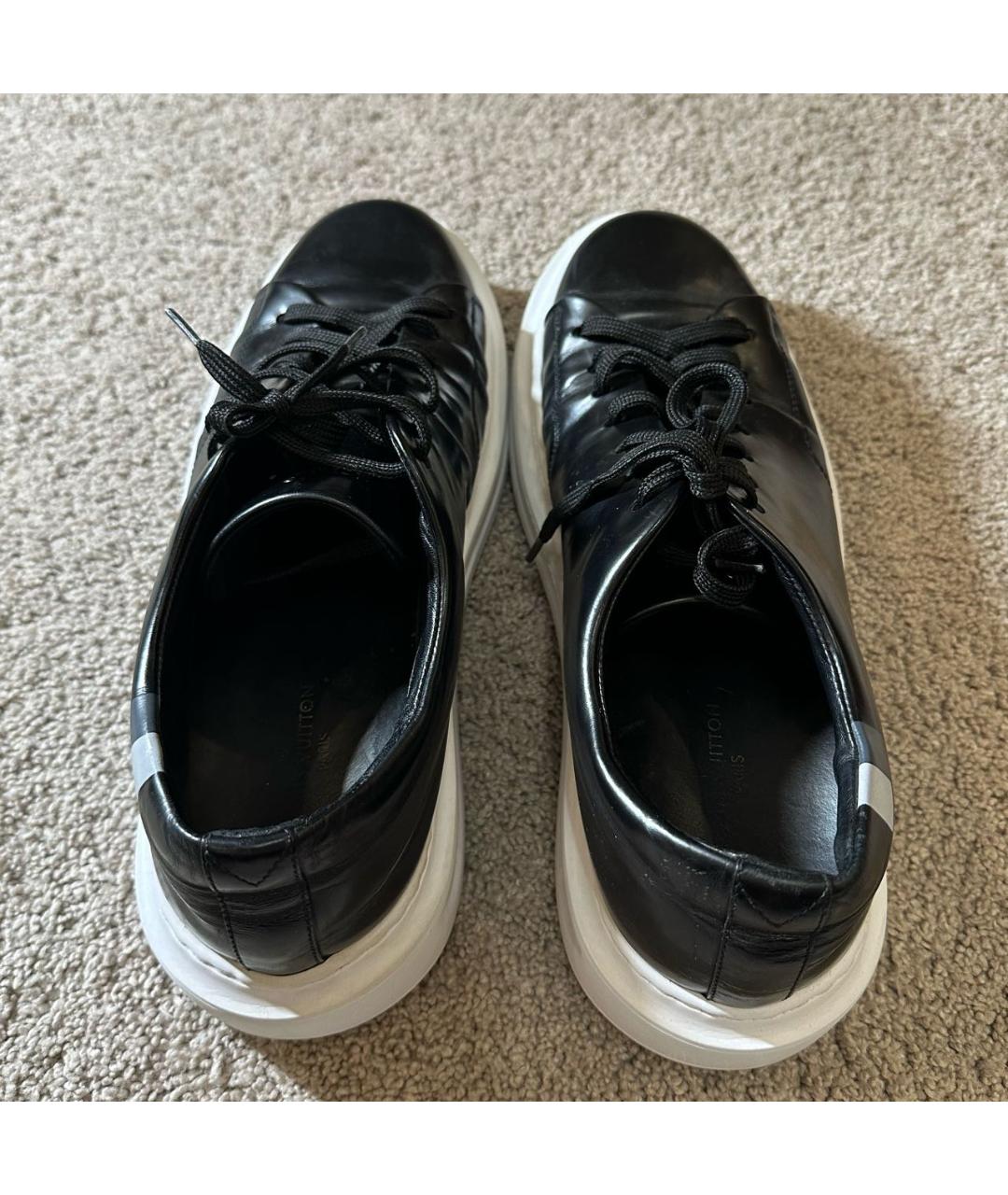 LOUIS VUITTON Черные кожаные низкие кроссовки / кеды, фото 3