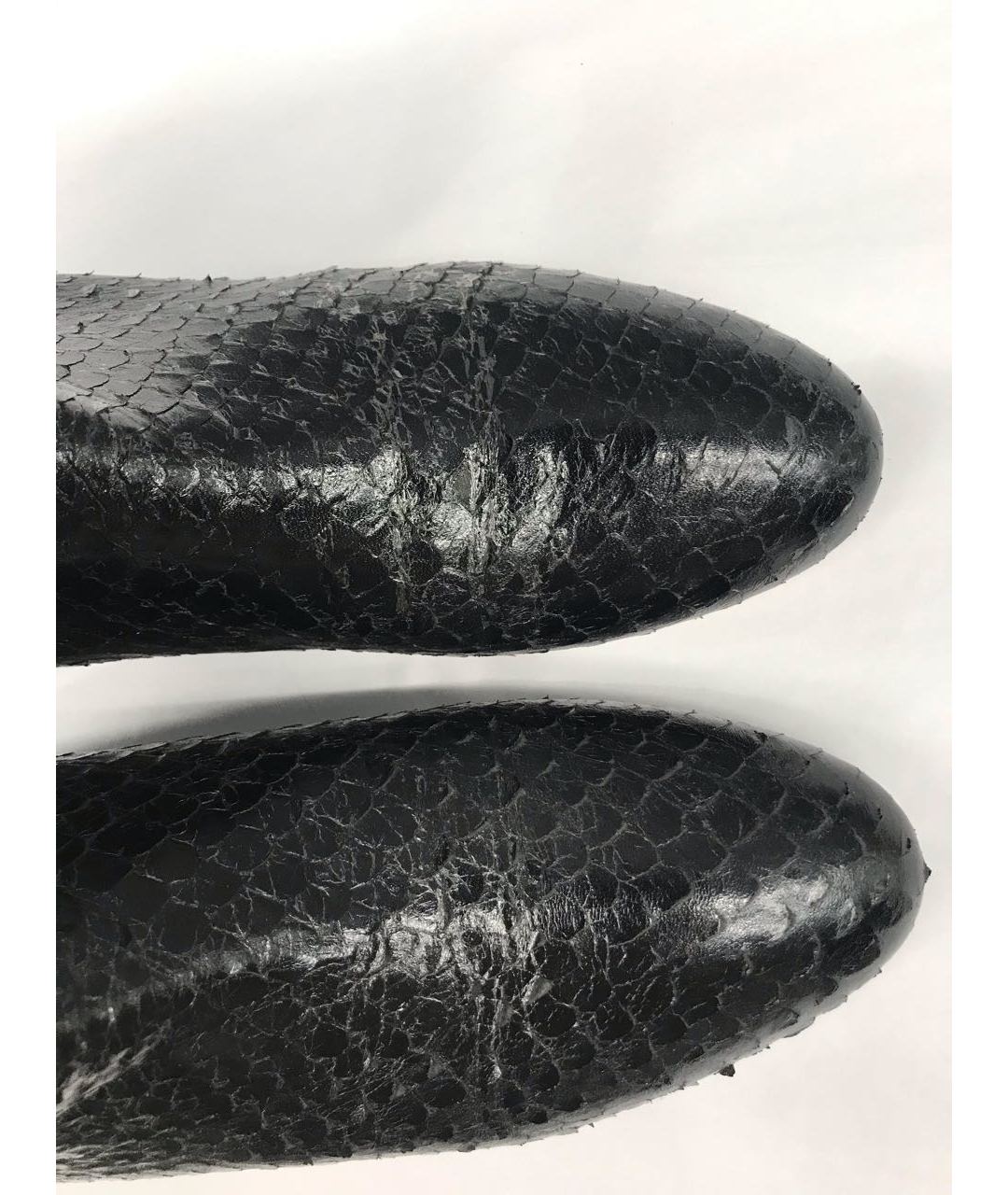 LOEFFLER RANDALL Черные сапоги из экзотической кожи, фото 6