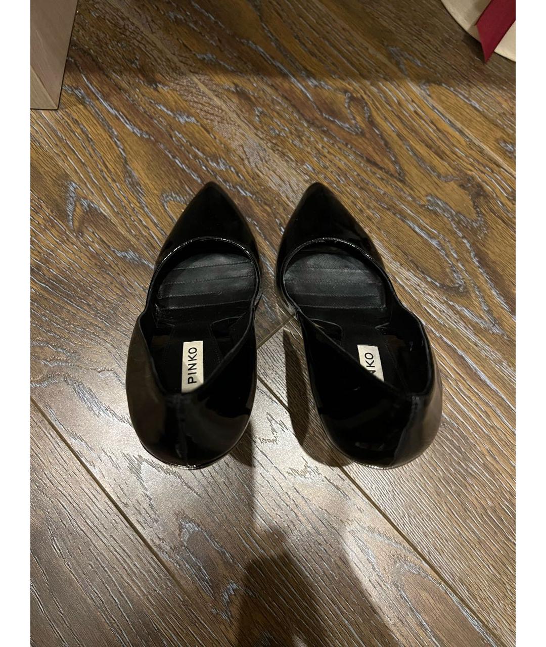 PINKO Черные туфли из лакированной кожи, фото 3
