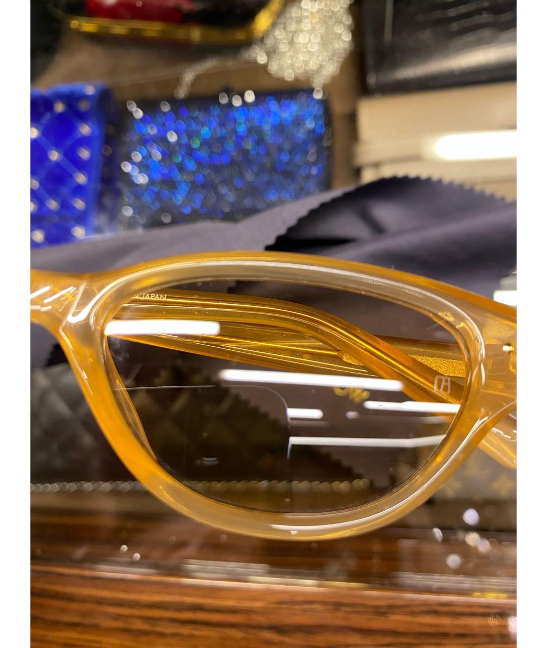 LINDA FARROW Бежевые пластиковые солнцезащитные очки, фото 3