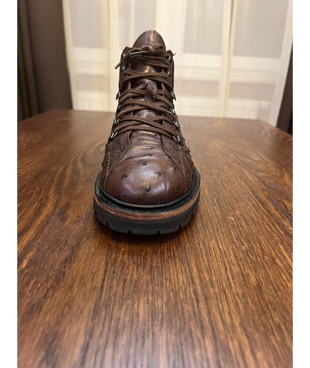 KITON Коричневые высокие ботинки из экзотической кожи, фото 4