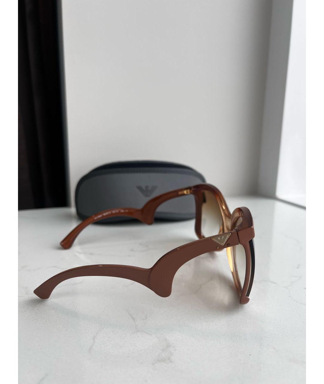 EMPORIO ARMANI Бежевые пластиковые солнцезащитные очки, фото 2