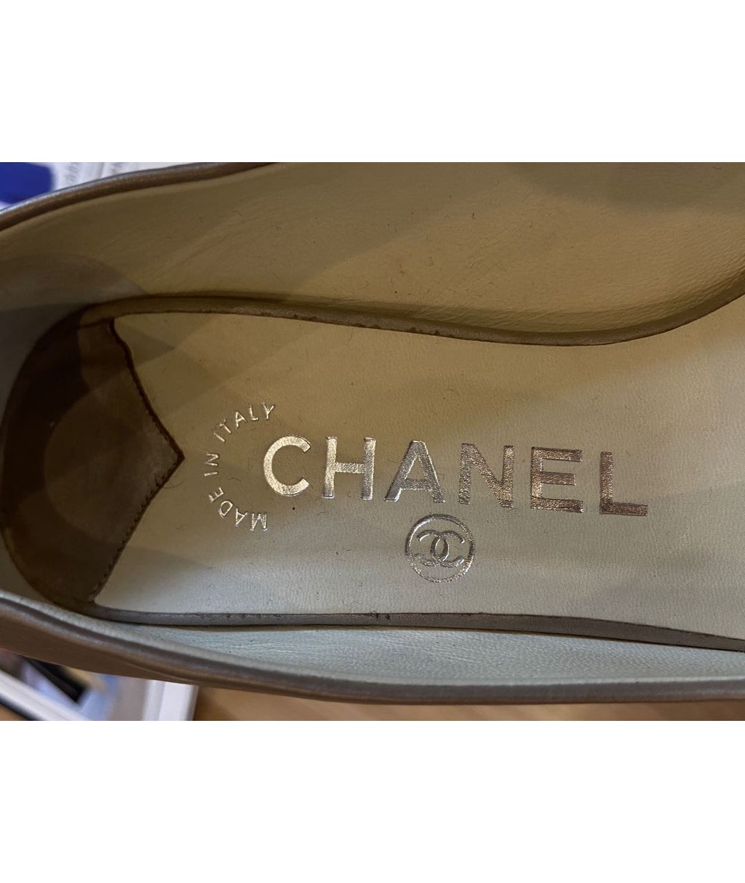 CHANEL PRE-OWNED Бежевые кожаные туфли, фото 6