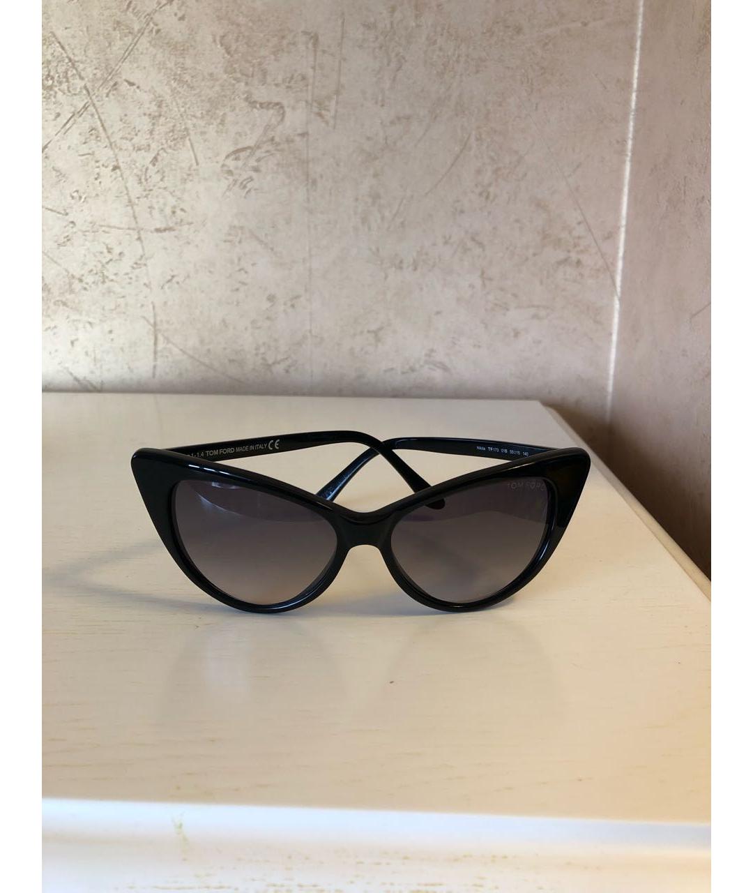 TOM FORD Черные пластиковые солнцезащитные очки, фото 4
