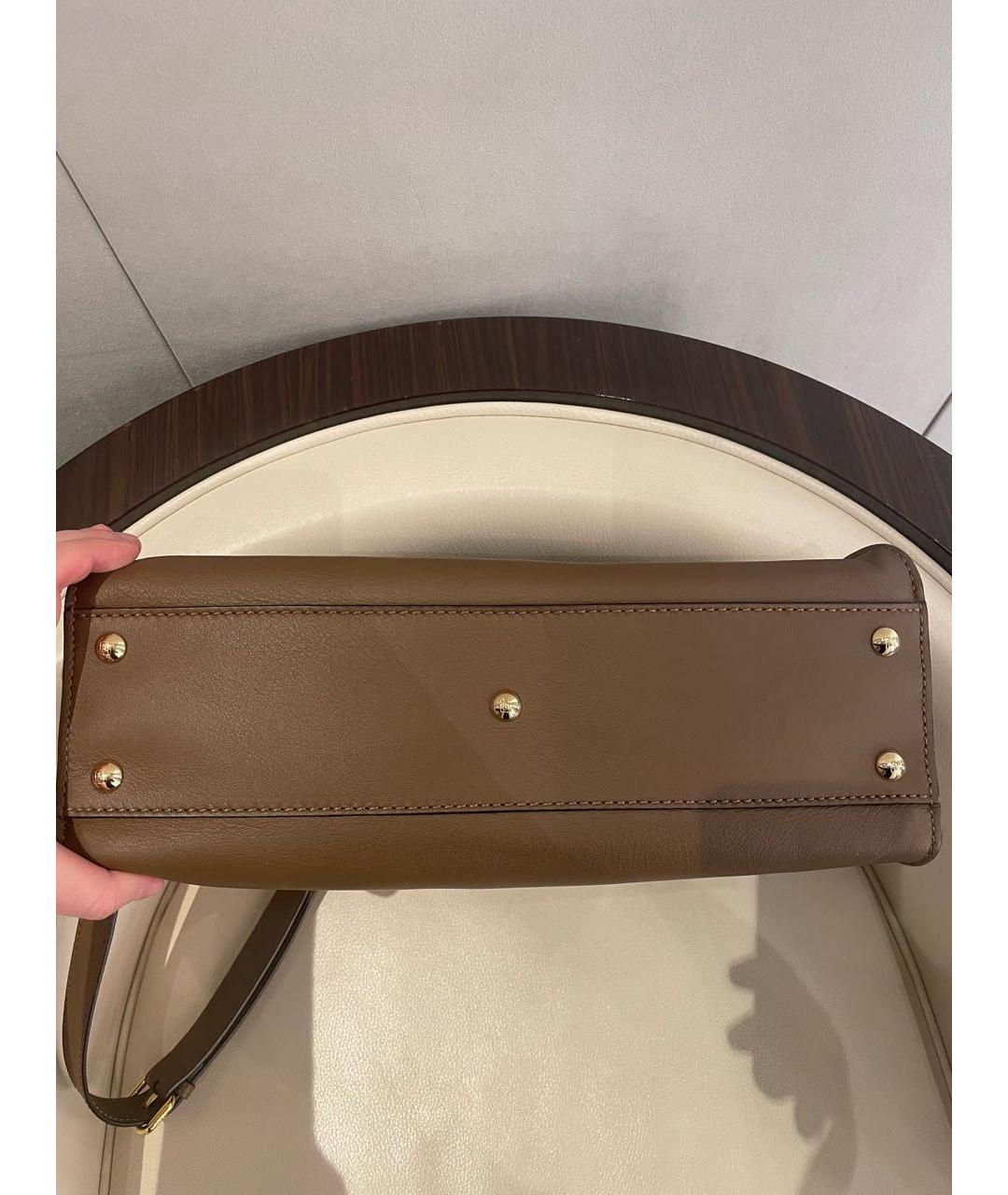 FENDI Коричневая кожаная сумка через плечо, фото 5
