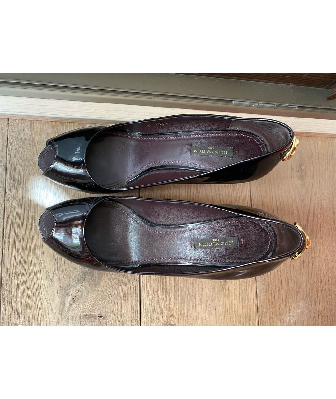 LOUIS VUITTON PRE-OWNED Бордовые туфли из лакированной кожи, фото 3