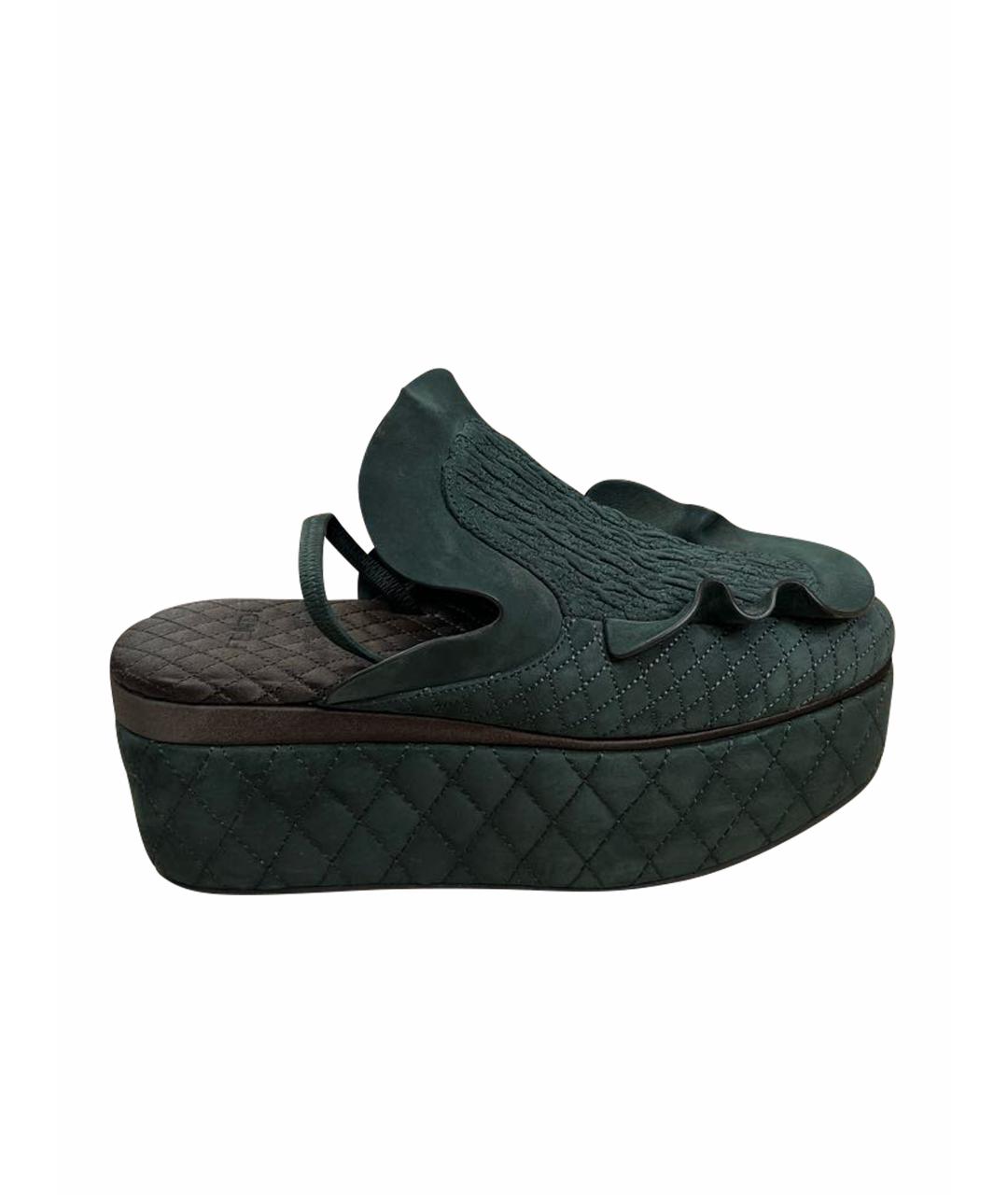 FENDI Замшевые сабо, фото 1