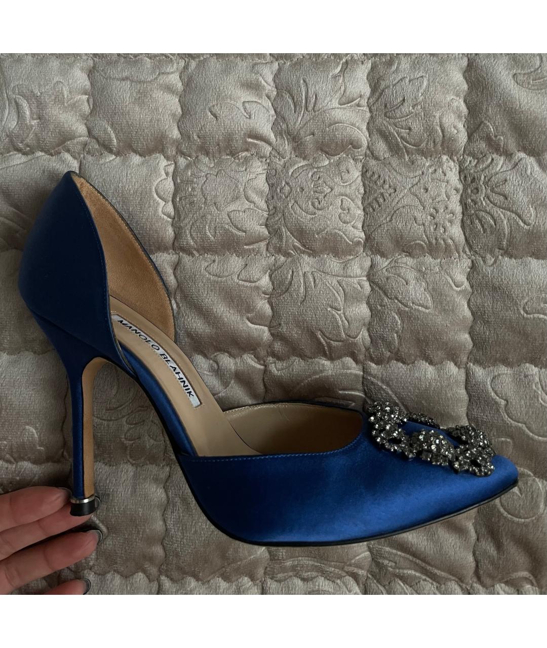 MANOLO BLAHNIK Синие текстильные лодочки на низком каблуке, фото 6