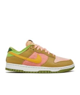 

Низкие кроссовки / кеды NIKE
