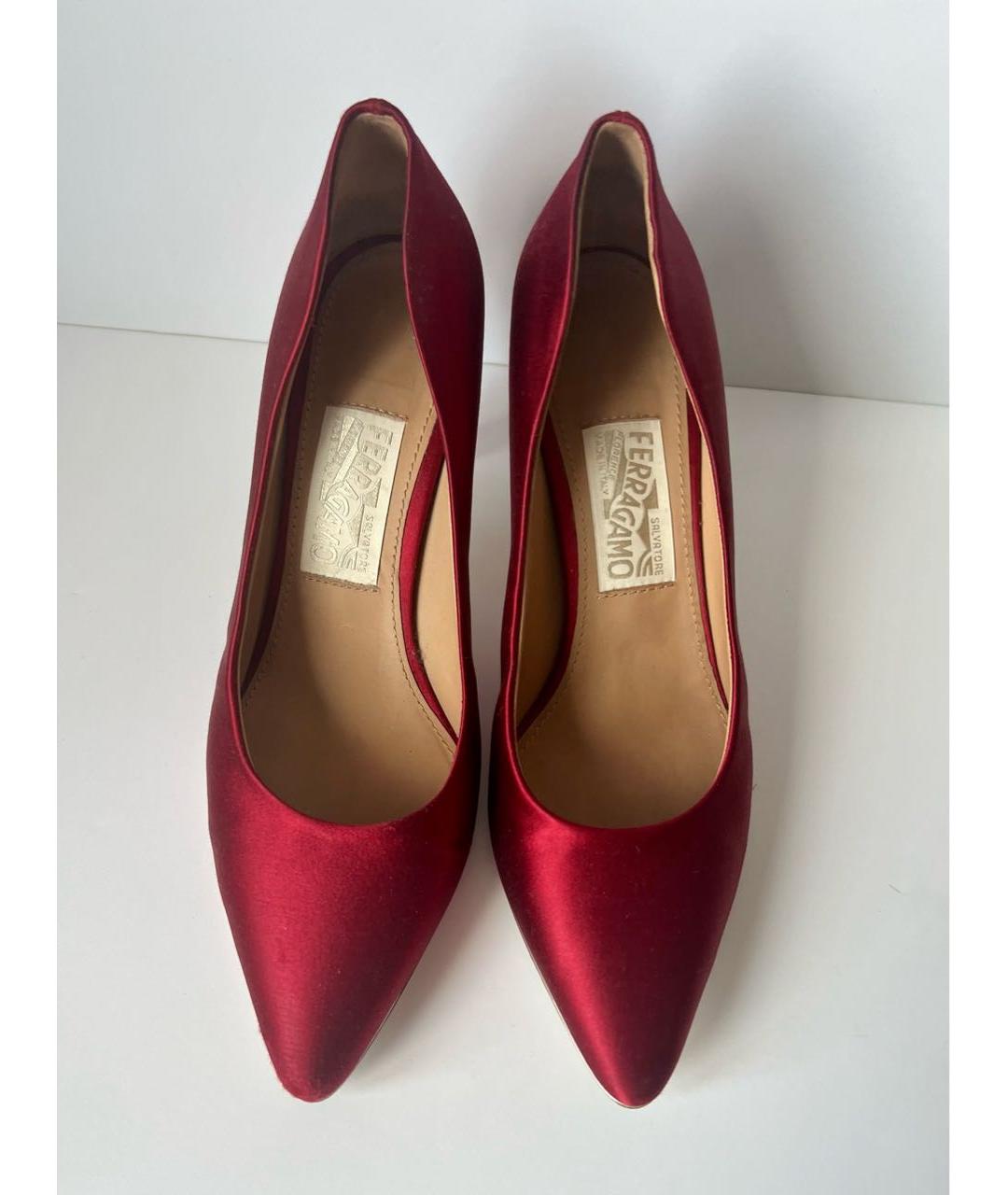 SALVATORE FERRAGAMO Красные текстильные туфли, фото 2