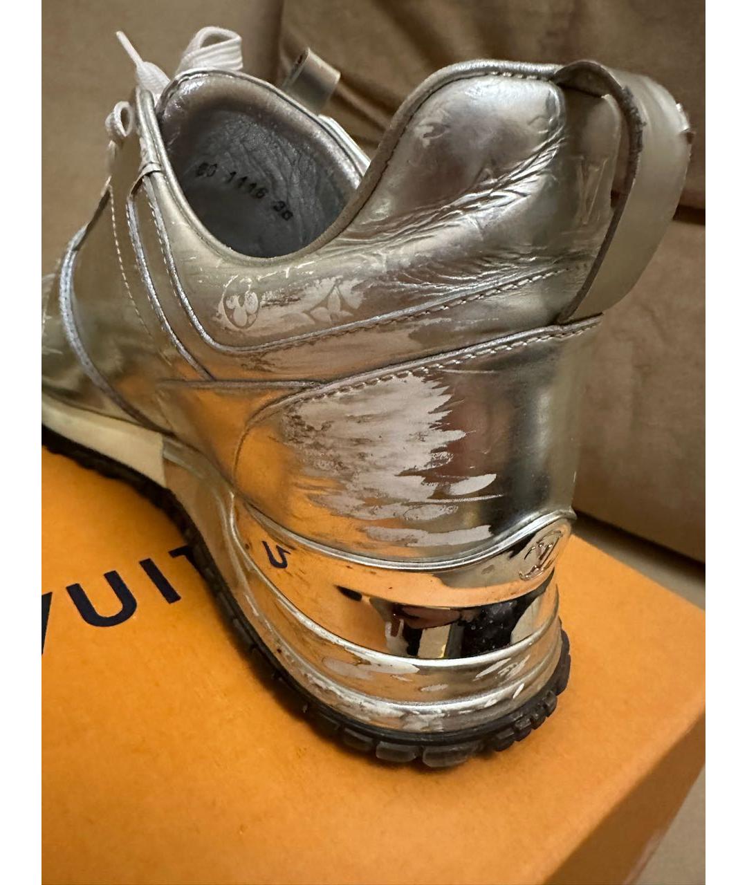 LOUIS VUITTON PRE-OWNED Серебряные кроссовки, фото 6