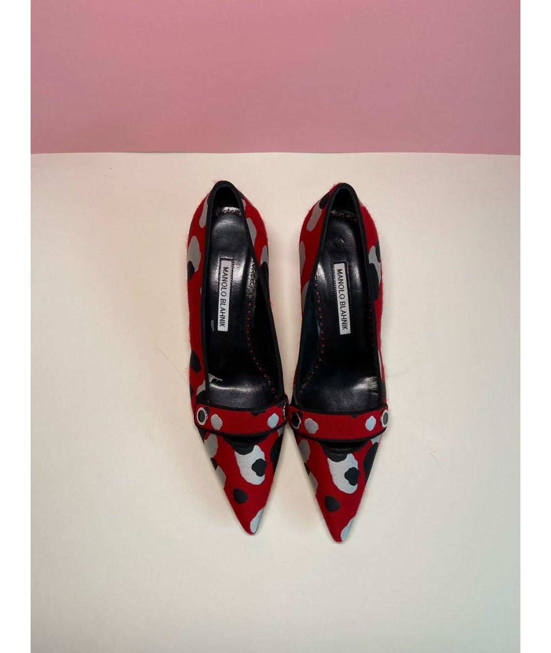 MANOLO BLAHNIK Красные текстильные лодочки на низком каблуке, фото 3