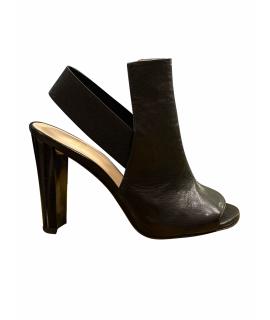 STUART WEITZMAN Босоножки