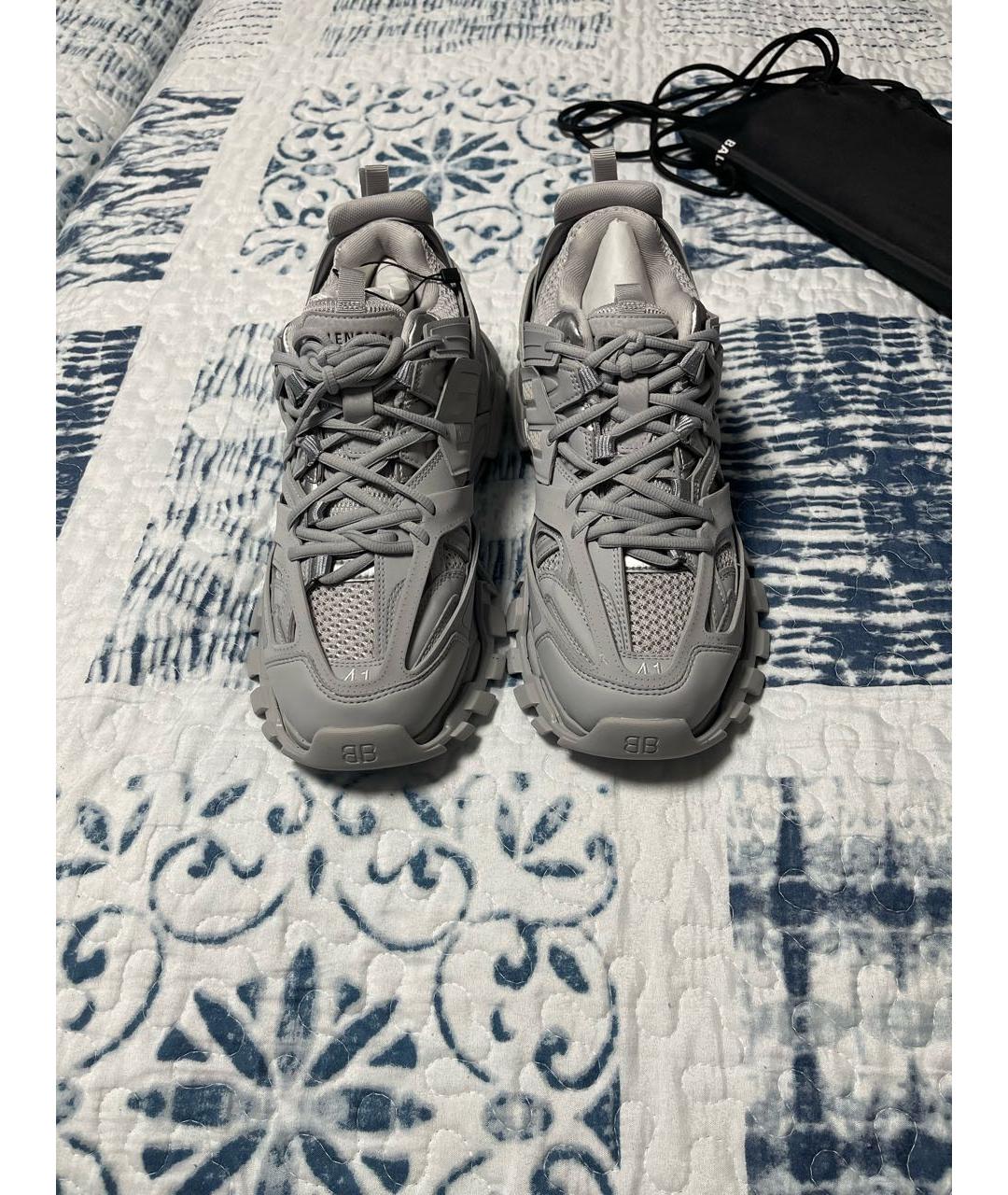 BALENCIAGA Серые низкие кроссовки / кеды, фото 2