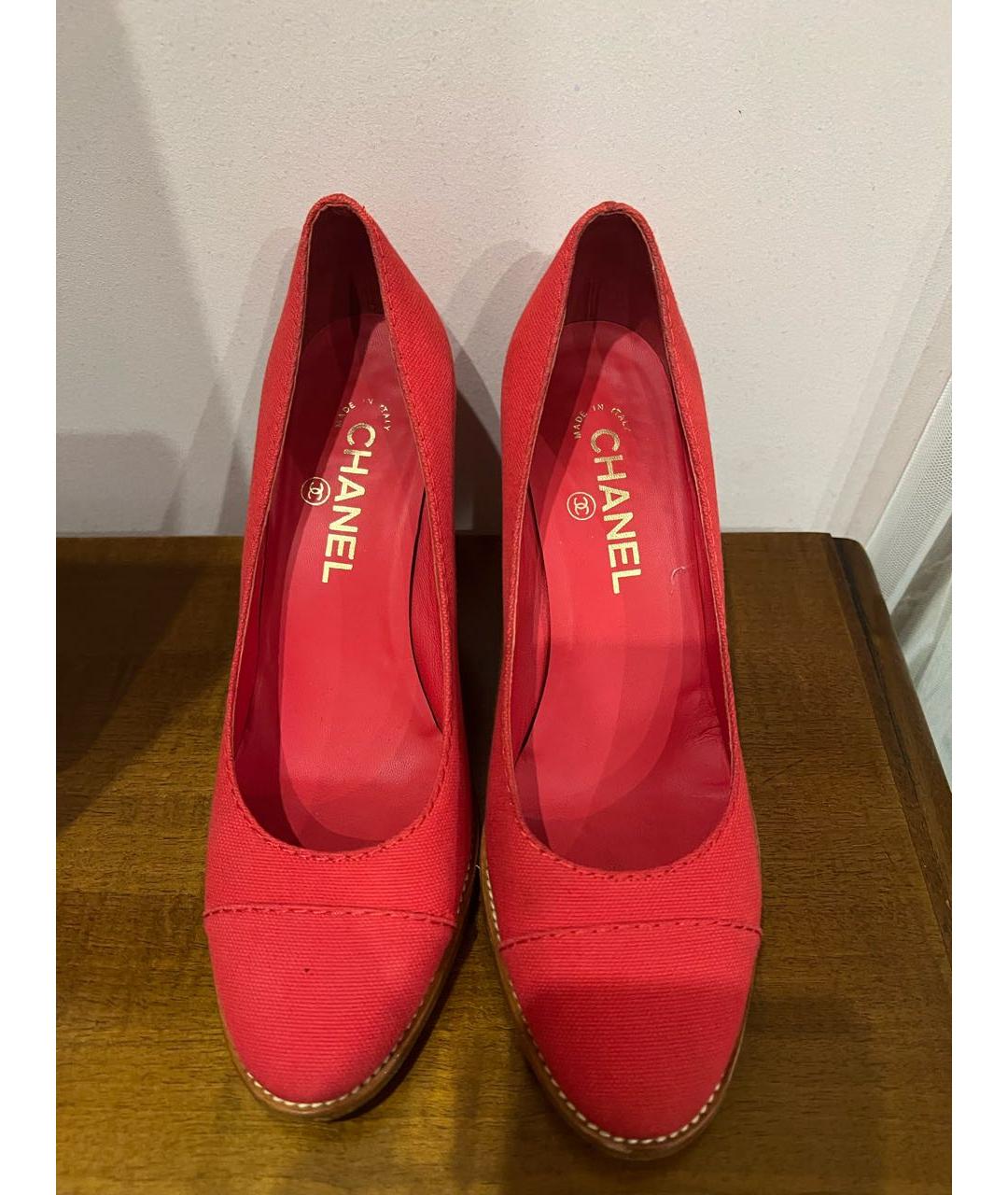 CHANEL PRE-OWNED Красные туфли, фото 2