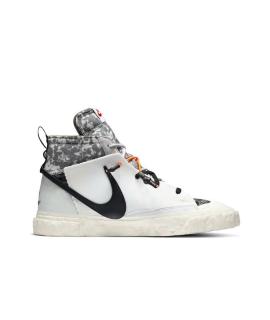 

Высокие кроссовки / кеды NIKE