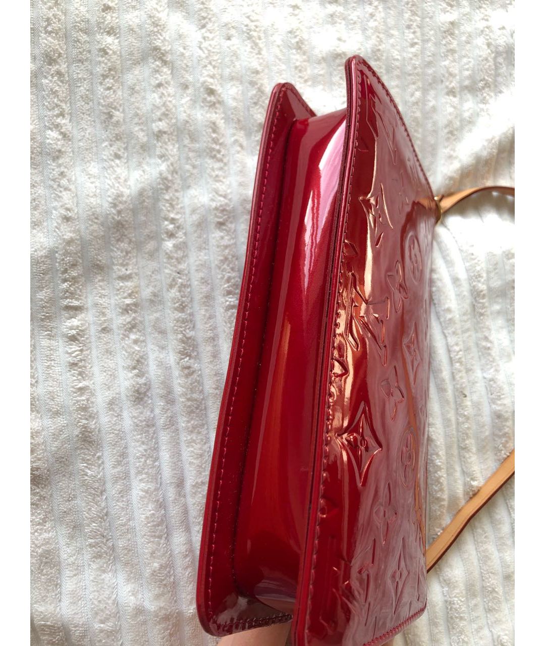 LOUIS VUITTON PRE-OWNED Красная сумка тоут из лакированной кожи, фото 4