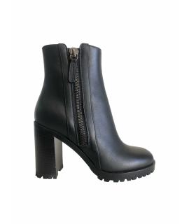 

Ботильоны GIANVITO ROSSI