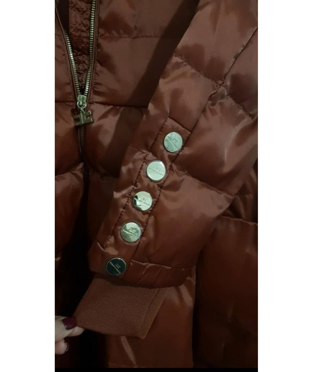 ELISABETTA FRANCHI Коричневое полиэстеровое пальто, фото 4