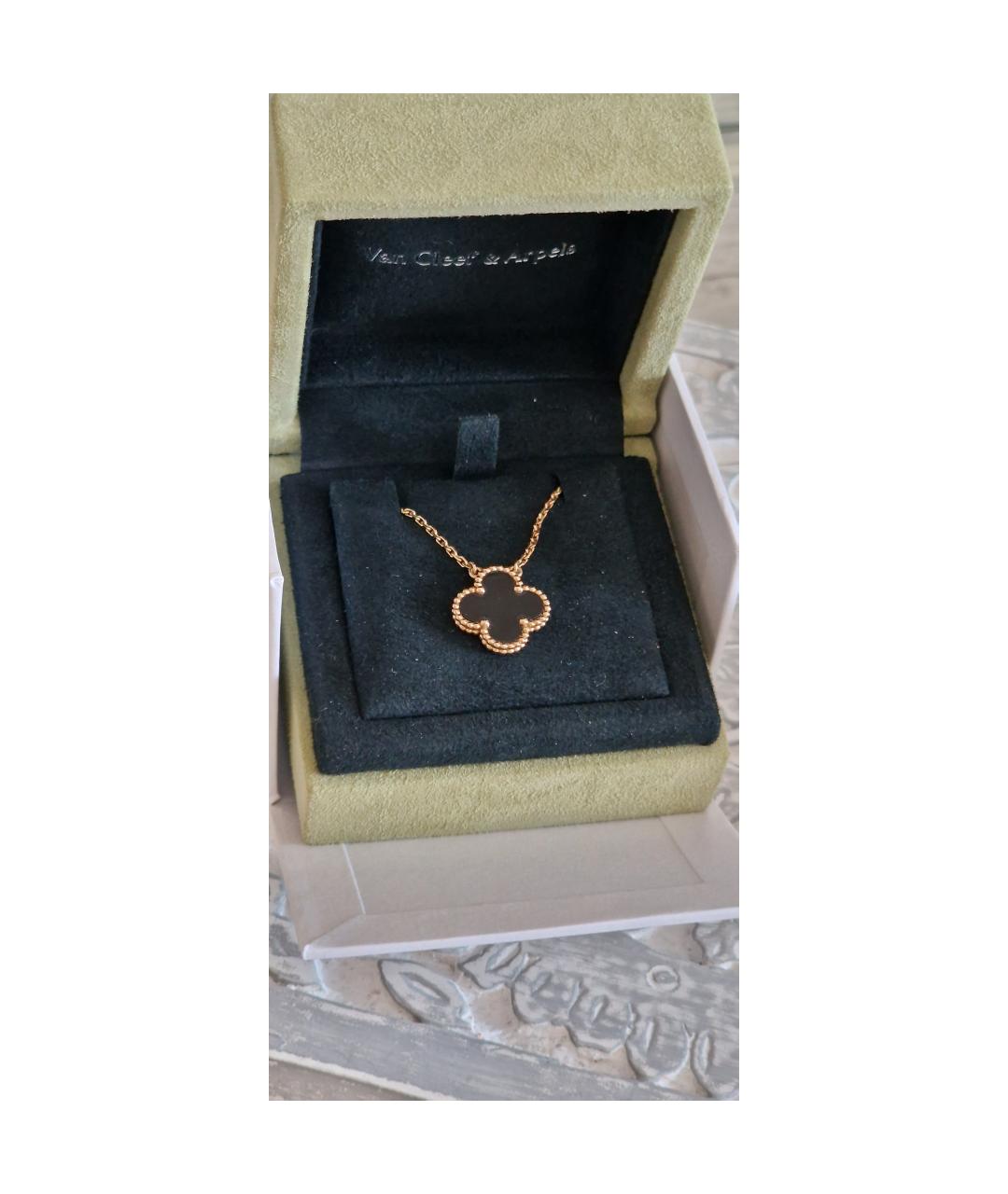 VAN CLEEF & ARPELS Черный кулон из желтого золота, фото 2