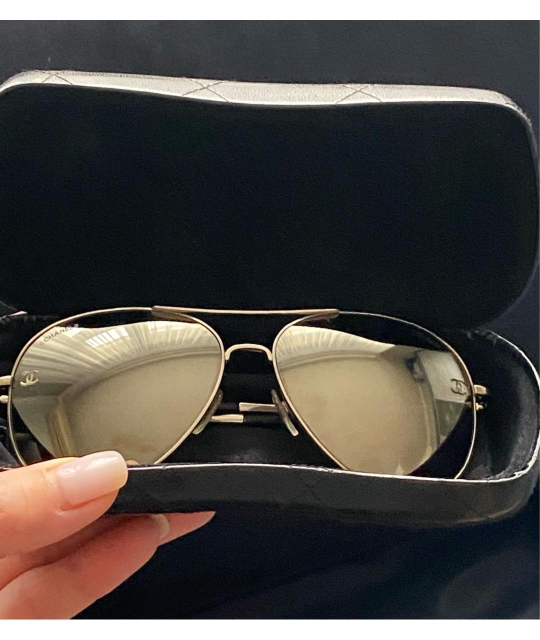 CHANEL Золотые металлические солнцезащитные очки, фото 2