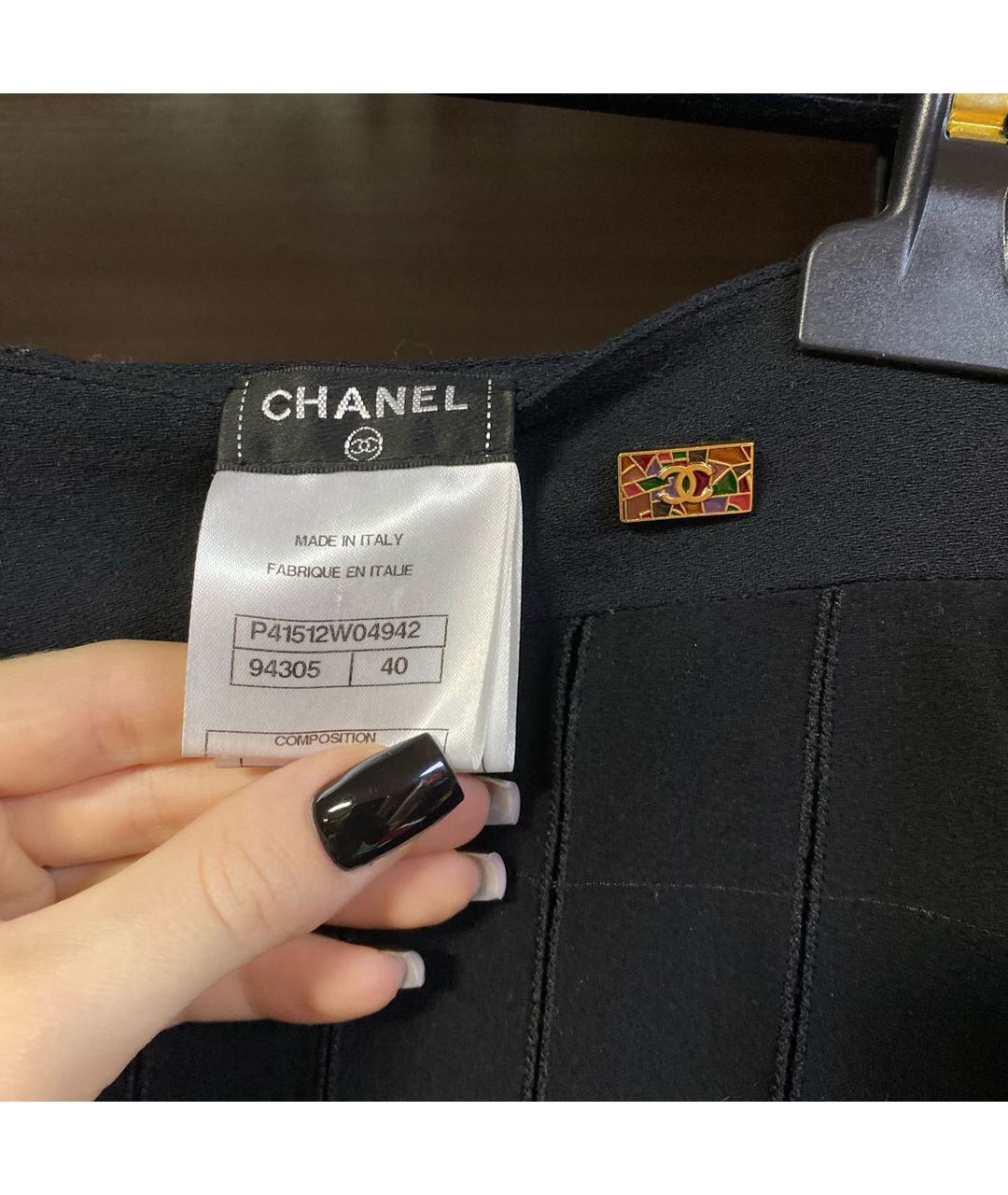 CHANEL PRE-OWNED Черная вискозная юбка миди, фото 3