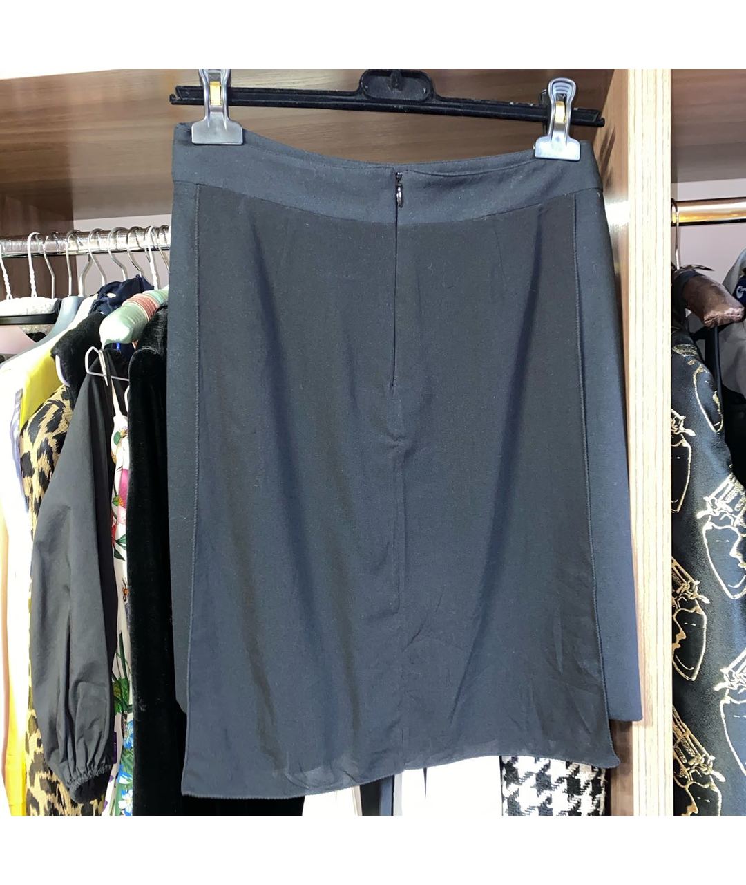 CHANEL PRE-OWNED Черная вискозная юбка миди, фото 2