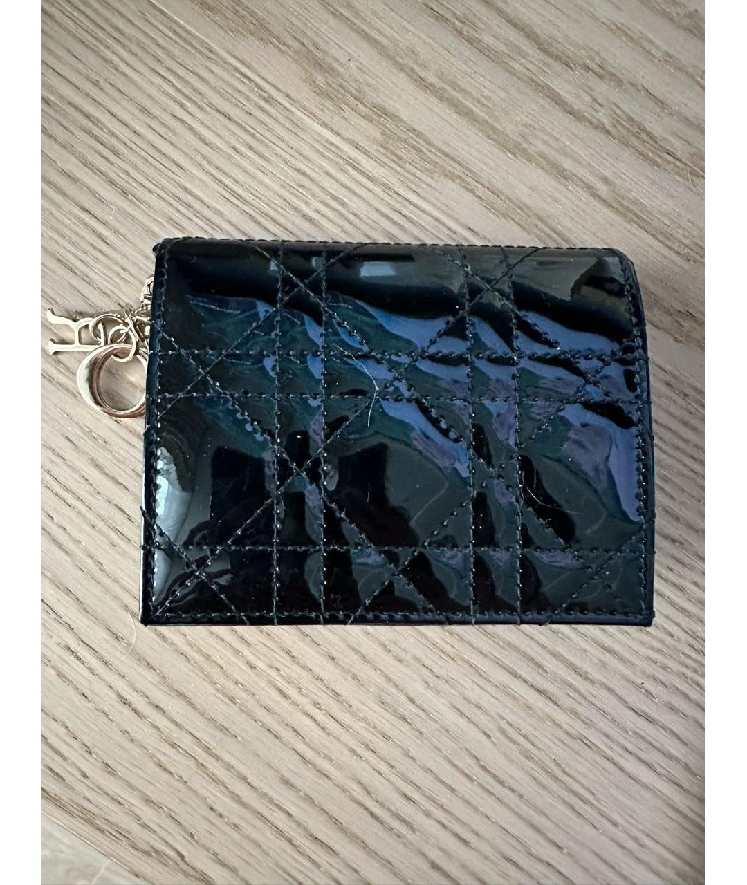 CHRISTIAN DIOR PRE-OWNED Черный кошелек из лакированной кожи, фото 7