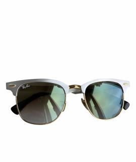 

Солнцезащитные очки RAY BAN