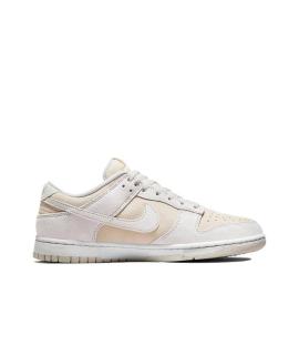 

Низкие кроссовки / кеды NIKE