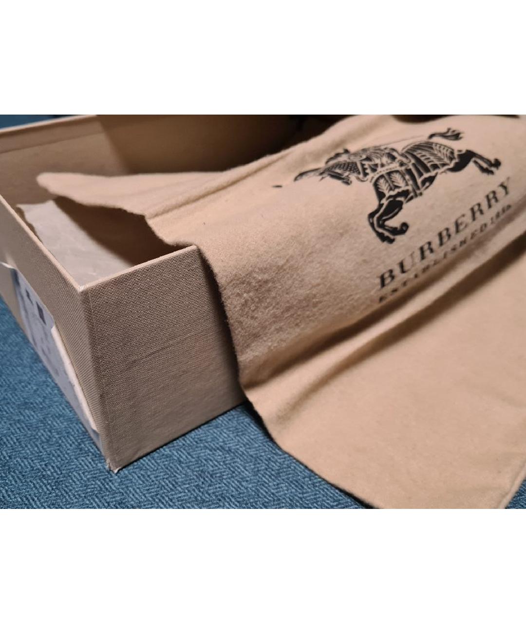BURBERRY 9500 . 952063
