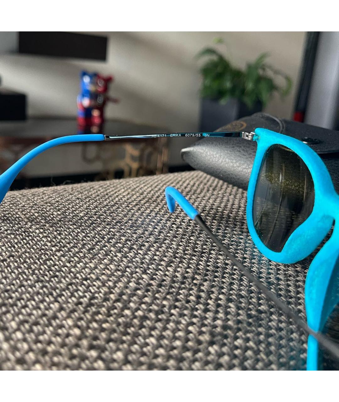 RAY BAN Голубые солнцезащитные очки, фото 2