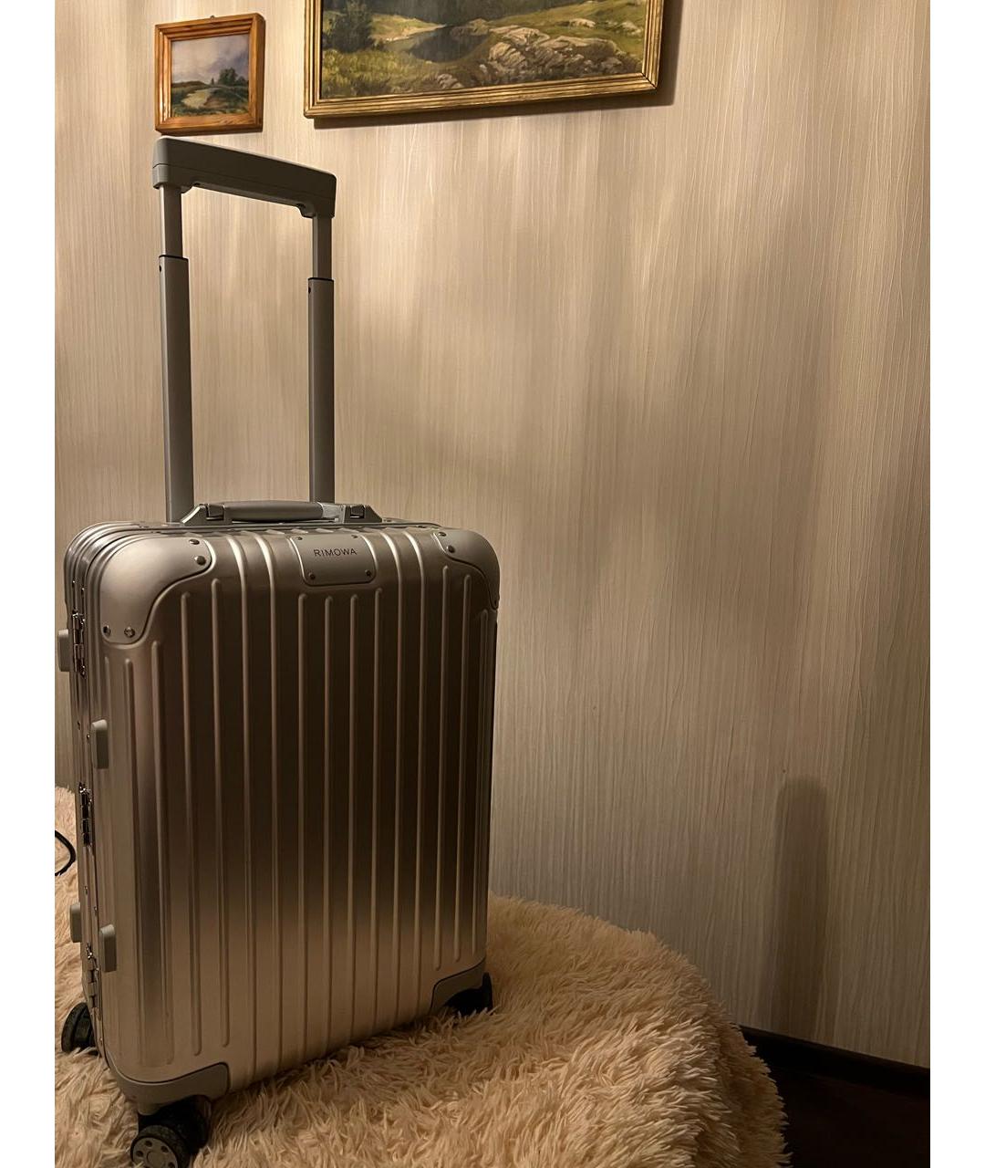 Rimowa Серебрянный чемодан, фото 4