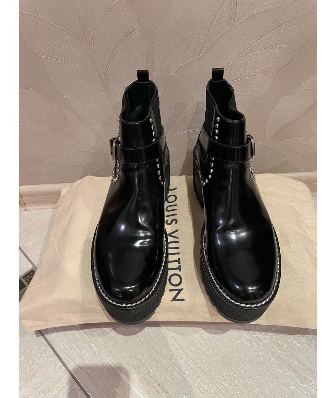 LOUIS VUITTON PRE-OWNED Черные ботинки из лакированной кожи, фото 2