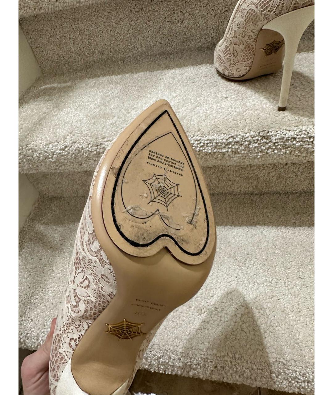 CHARLOTTE OLYMPIA Бежевые текстильные туфли, фото 7