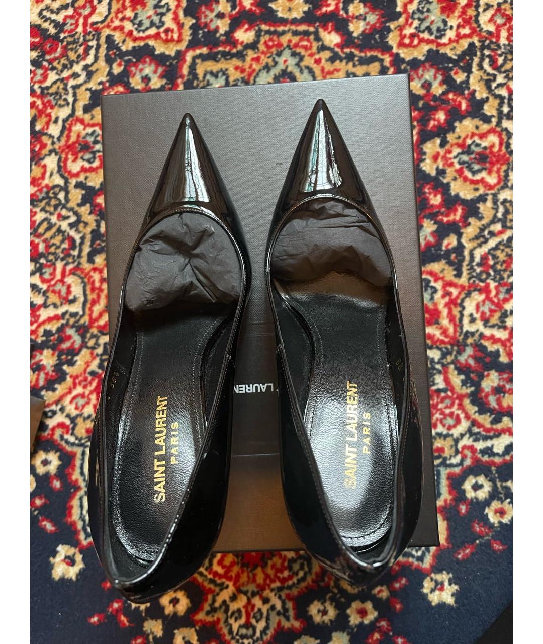 SAINT LAURENT Черные свадебные туфли на среднем каблуке из лакированной кожи, фото 3